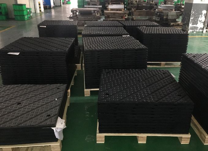 Rubber Flooring Mats Racecourse